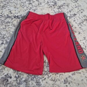 Colosseum Boys Medium Red Maryland Terrapins Dri Fit Shorts -Note Pin Hole